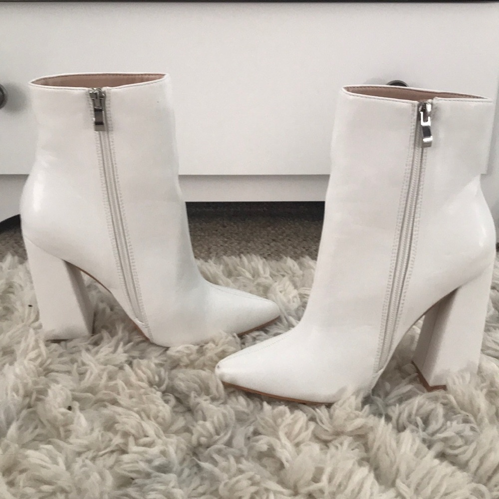 Boohoo white booties
